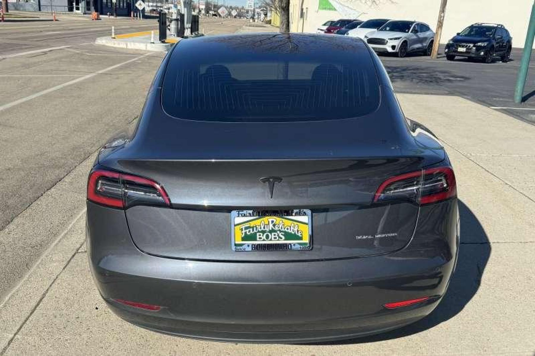 2019 Midnight Silver Metalic /Black Tesla Model 3 Long Range (5YJ3E1EB9KF) with an 75 kWh engine, Automatic transmission, located at 2304 W. Main St., Boise, ID, 83702, (208) 342-7777, 43.622105, -116.218658 - Full Self Driving! Remaining Powertrain/Battery Warranty! - Photo #1