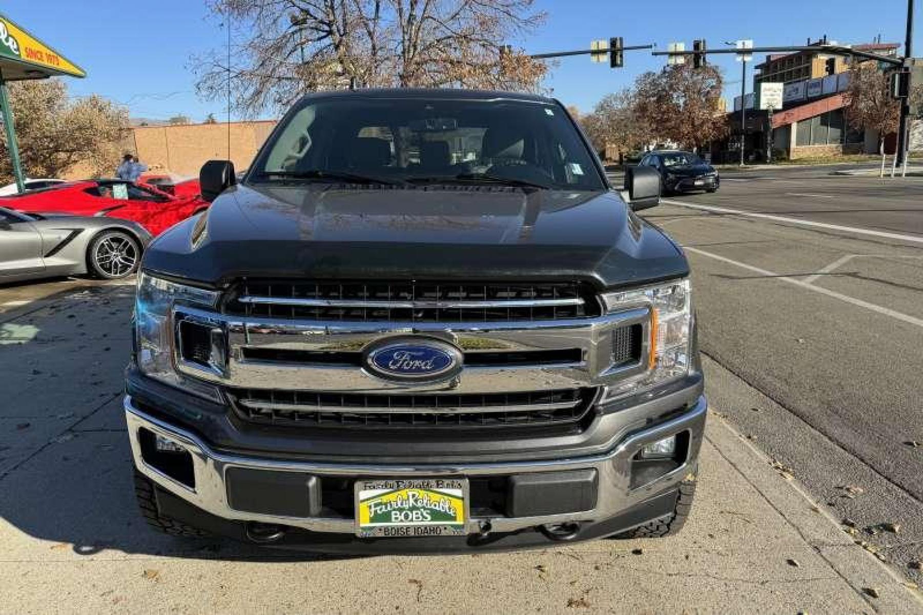 2020 Metallic Gray /Gray Ford F-150 SuperCrew XLT (1FTFW1E51LK) with an V8 5.0 Liter engine, Automatic transmission, located at 2304 W. Main St., Boise, ID, 83702, (208) 342-7777, 43.622105, -116.218658 - Photo #3