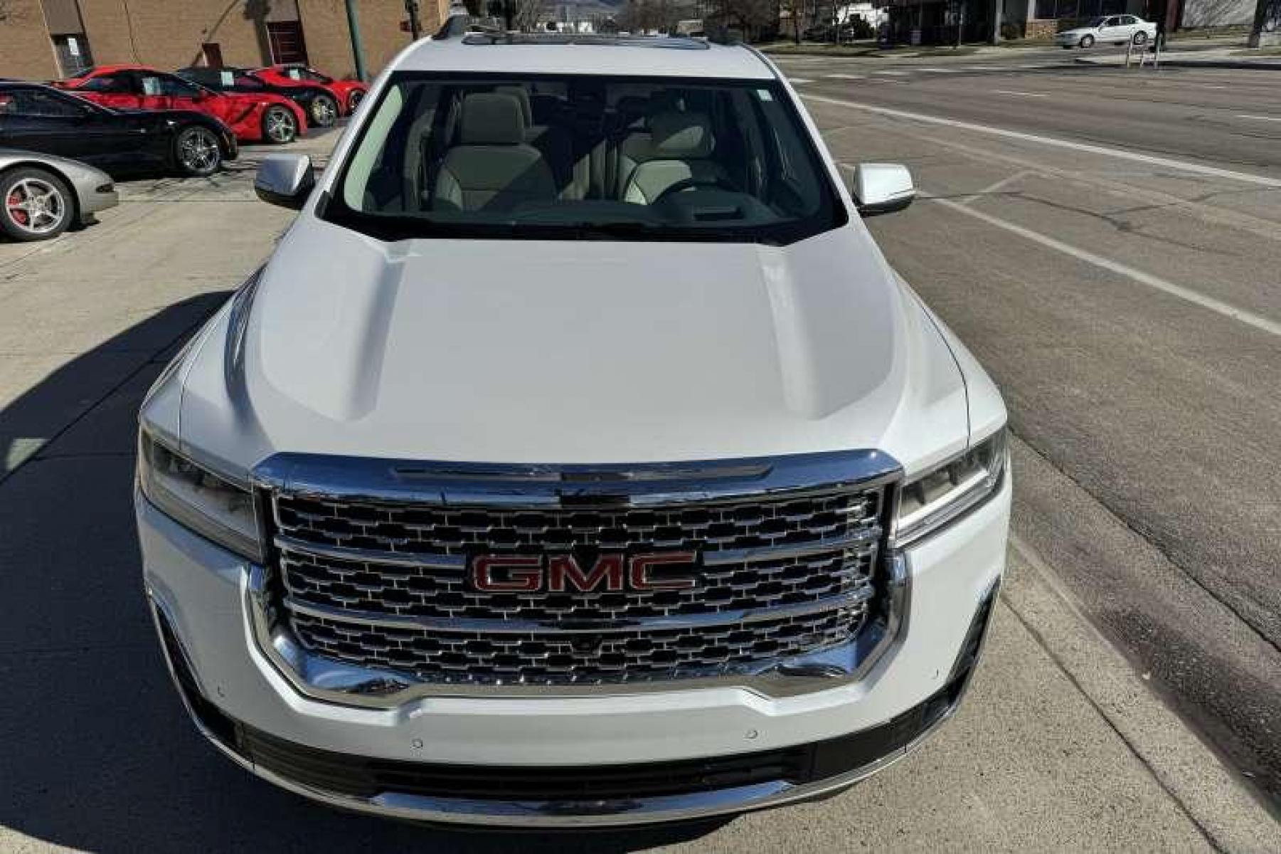 2021 White Frost /Galvanized Light Shale GMC Acadia Denali (1GKKNXLS5MZ) with an V6 3.6 Liter engine, Automatic transmission, located at 2304 W. Main St., Boise, ID, 83702, (208) 342-7777, 43.622105, -116.218658 - Loaded With Options And Comfort! - Photo #2