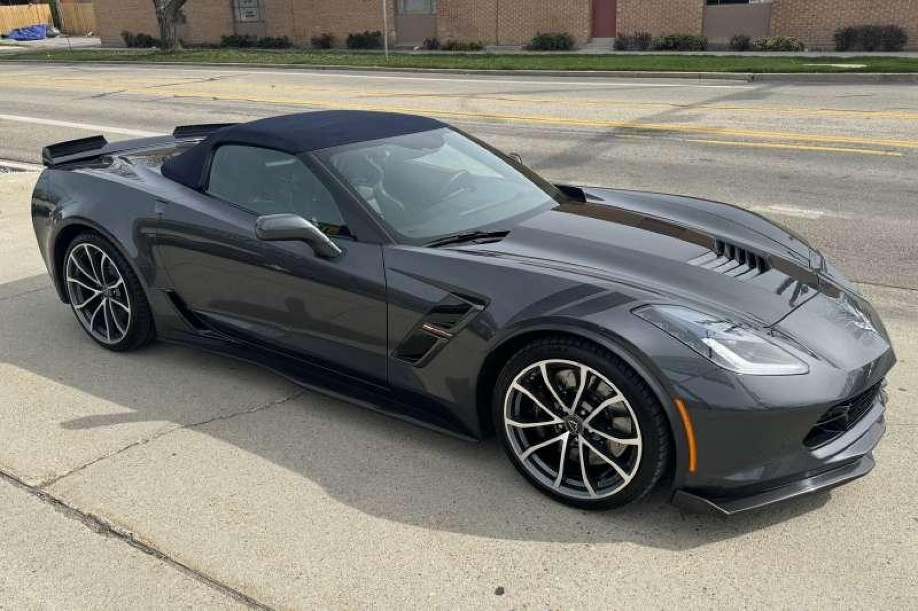 2017 Watkins Glen Gray /Blue Chevrolet Corvette Grand Sport Convertible (1G1YZ3D74H5) with an V8 6.2 Liter engine, Manual transmission, located at 2304 W. Main St., Boise, ID, 83702, (208) 342-7777, 43.622105, -116.218658 - Twilight Blue Design Package! Factory Competition Sport Bucket Seats! Grand Sport Heritage Package! Factory Carbon Fiber Ground Effects! Loaded With Features! - Photo #21