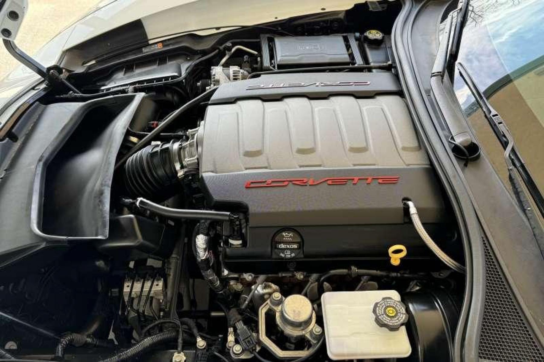 2016 Arctic White /Black Chevrolet Corvette Stingray 3LT (1G1YF2D75G5) with an V8 6.2 Liter engine, Automatic transmission, located at 2304 W. Main St., Boise, ID, 83702, (208) 342-7777, 43.622105, -116.218658 - Photo #7