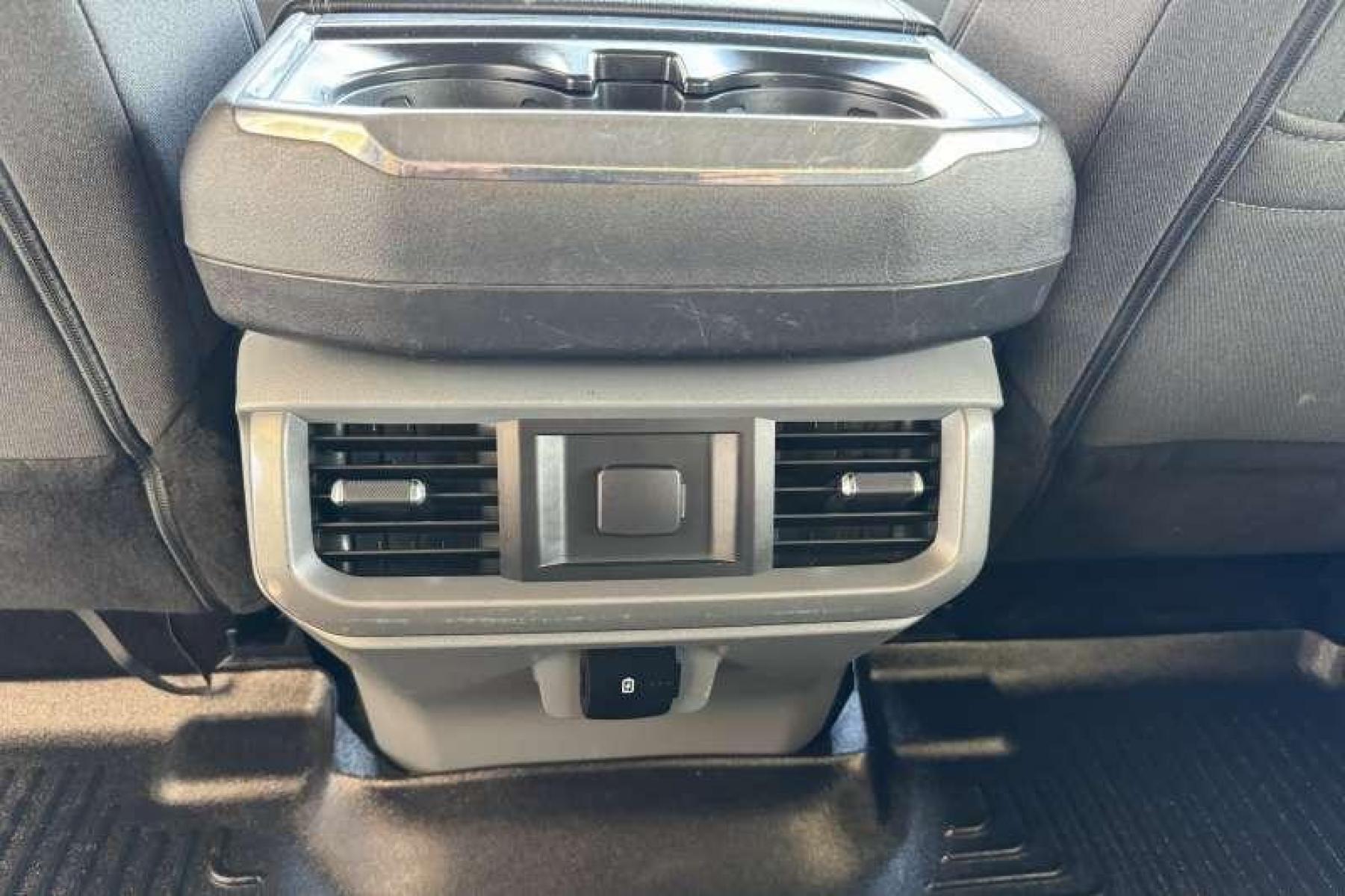 2021 Oxford White /Dark Slate Cloth Ford F-150 SuperCrew XLT (1FTFW1E57MF) with an V8 5.0 Liter engine, Automatic transmission, located at 2304 W. Main St., Boise, ID, 83702, (208) 342-7777, 43.622105, -116.218658 - SuperCrew F-150! Nicely Optioned! Ready To Go! - Photo #9