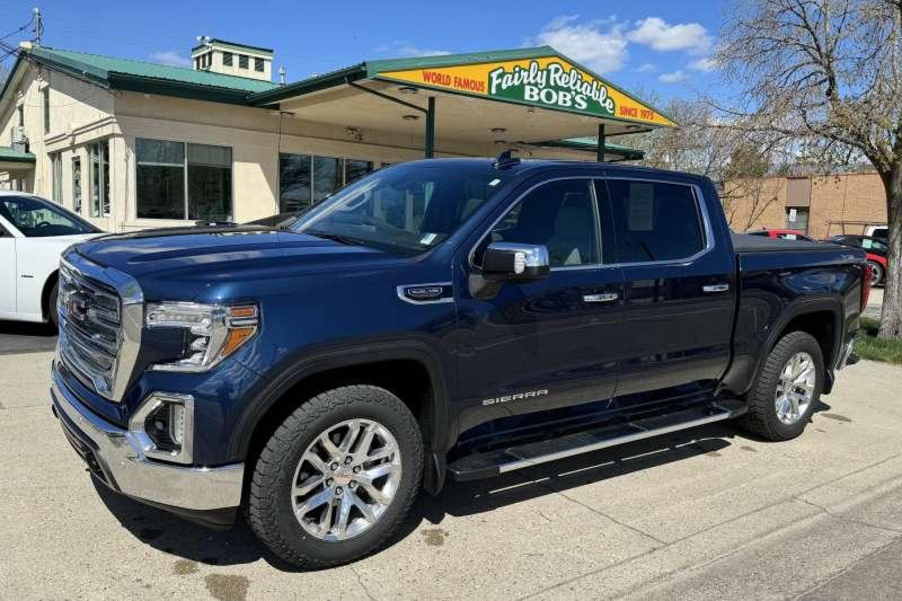 2020 Northsky Blue Metallic /Shale GMC Sierra 1500 Crew Cab SLT (1GTU9DED6LZ) with an V8 5.3 Liter engine, Automatic transmission, located at 2304 W. Main St., Boise, ID, 83702, (208) 342-7777, 43.622105, -116.218658 - Highly Optioned! New Tires! Ready To Go! - Photo #0