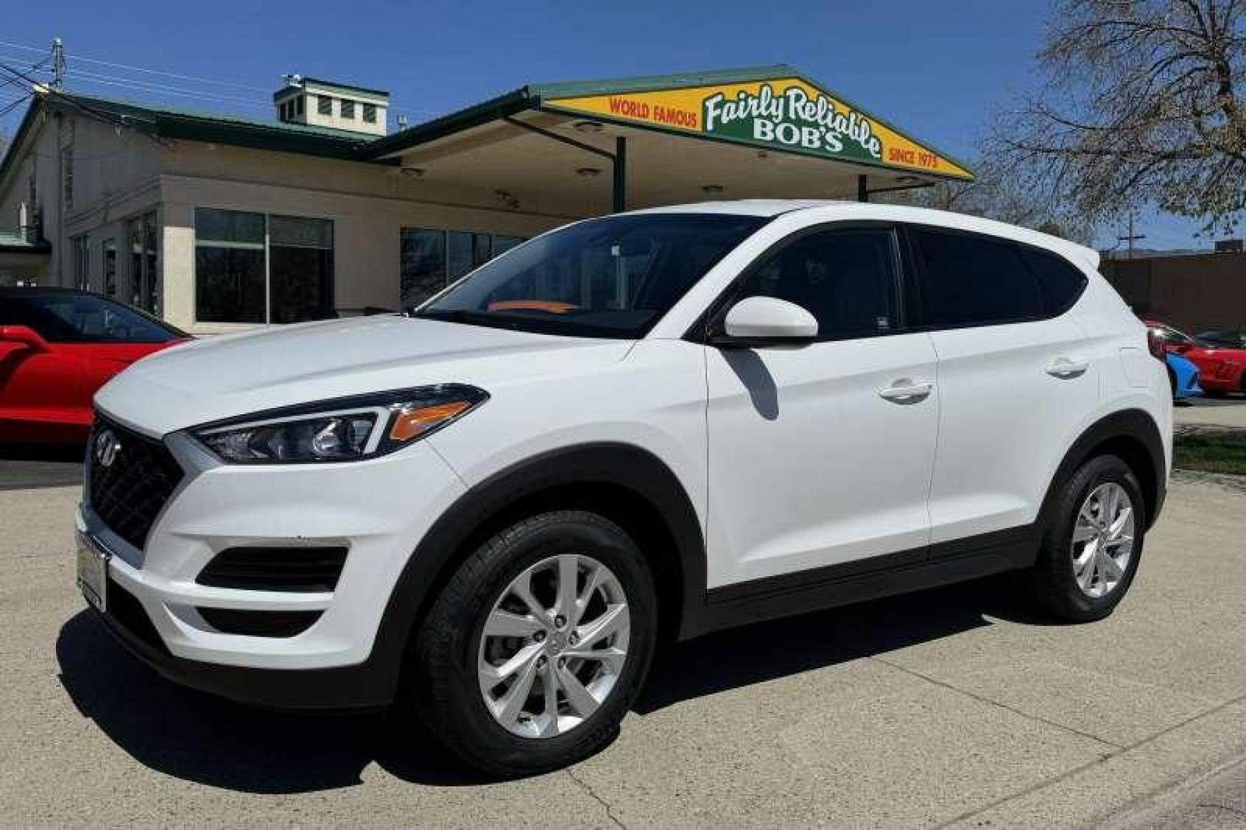 2020 White /Gray Hyundai Tucson SE AWD (KM8J2CA46LU) with an 4 Cyl 2.0 Liter engine, Automatic transmission, located at 2304 W. Main St., Boise, ID, 83702, (208) 342-7777, 43.622105, -116.218658 - All Wheel Drive! New Tires! Remaining Factory Powertrain Warranty! - Photo #0