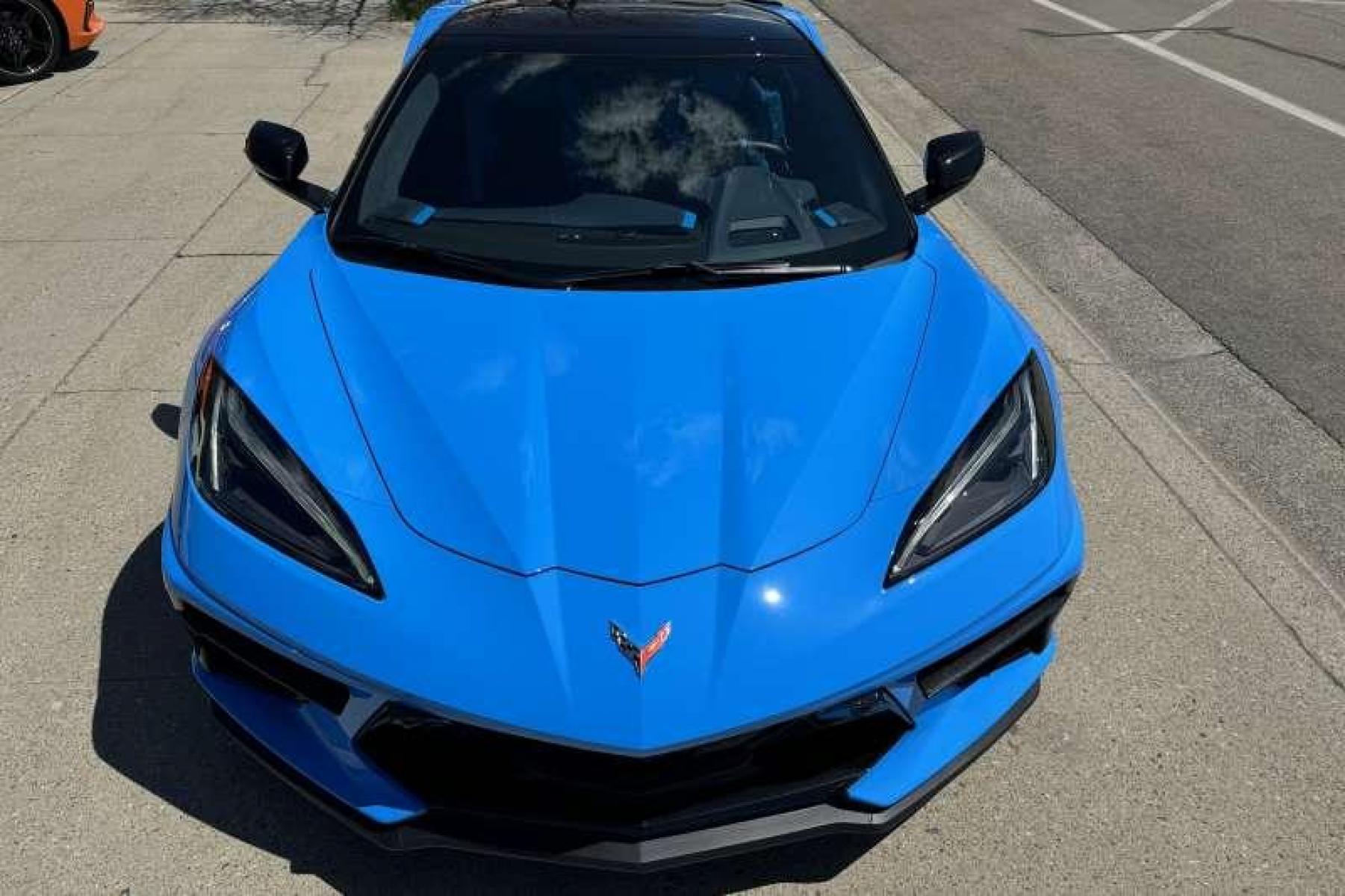 2022 Rapid Blue /Tension/Twilight Blue Chevrolet Corvette Stingray Convertible 3LT (1G1YC3D44N5) with an V8 5.5 Liter engine, Automatic transmission, located at 2304 W. Main St., Boise, ID, 83702, (208) 342-7777, 43.622105, -116.218658 - Rapid Blue Convertible! Remaining Factory Warranty! Only 1,800 Miles! Super Cool! - Photo #17